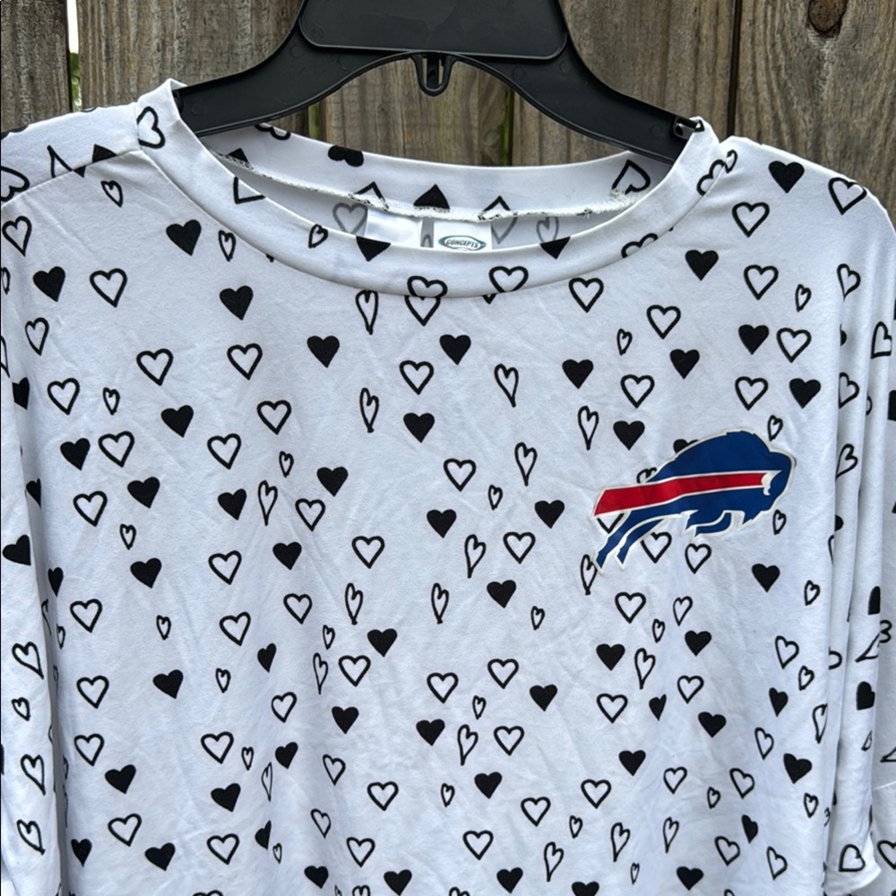 White Heart Patterned Long Sleeve Shirt